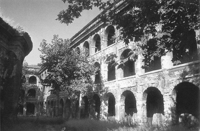 LA VIEILLE CHARITE